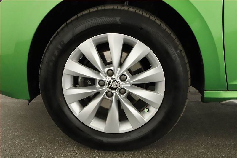 Škoda Kamiq (2020) Style 1.5 TSI - fotka 14 z 14