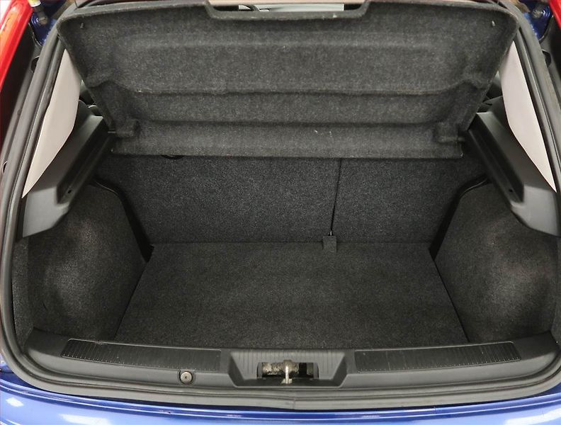 Fiat Grande Punto (2008) 1.4, za skvělou cenu - fotka 13 z 16