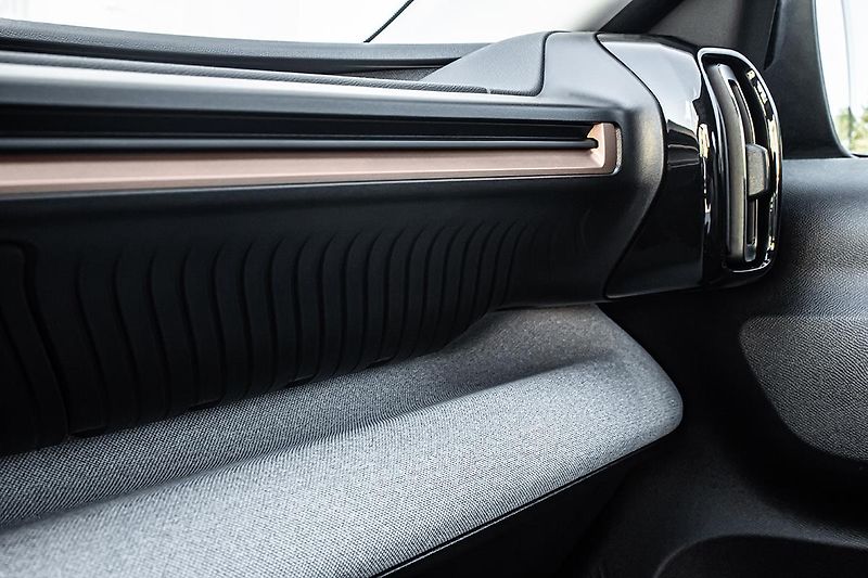 Citroën C3 Aircross (2026) 1,2 PLUS Turbo 100k Manual - fotka 20 z 21