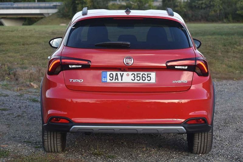 Rodinné auto s dobrým prostorem - to je Fiat Tipo