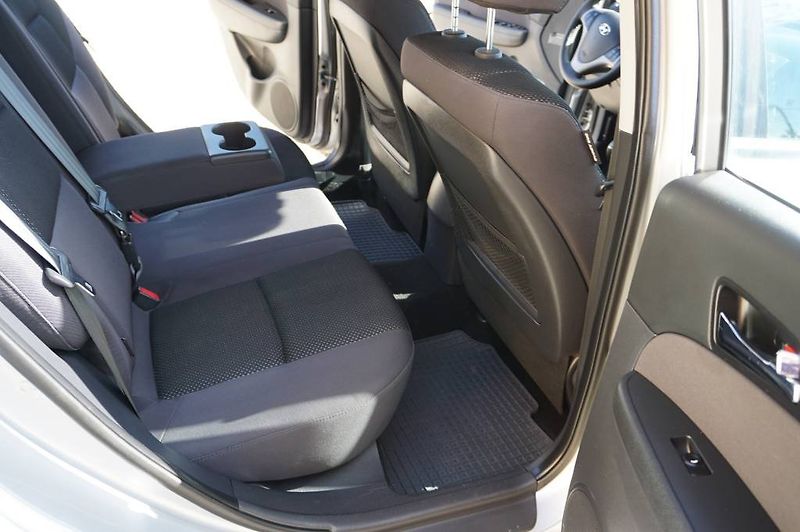 Hyundai i30 (2012) 1,6C W  CRDI NOVÉ V ČR - fotka 16 z 34