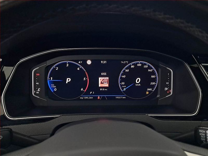 Volkswagen Passat (2020) Elegance 2.0 TDI, Automat - fotka 11 z 19