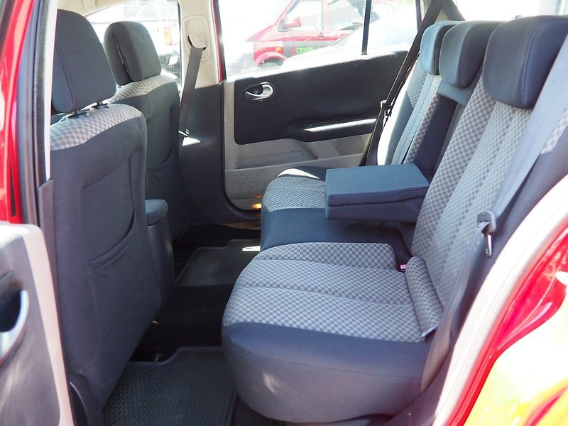Renault Mégane (2004) 1.5 DCI - fotka 13 z 26