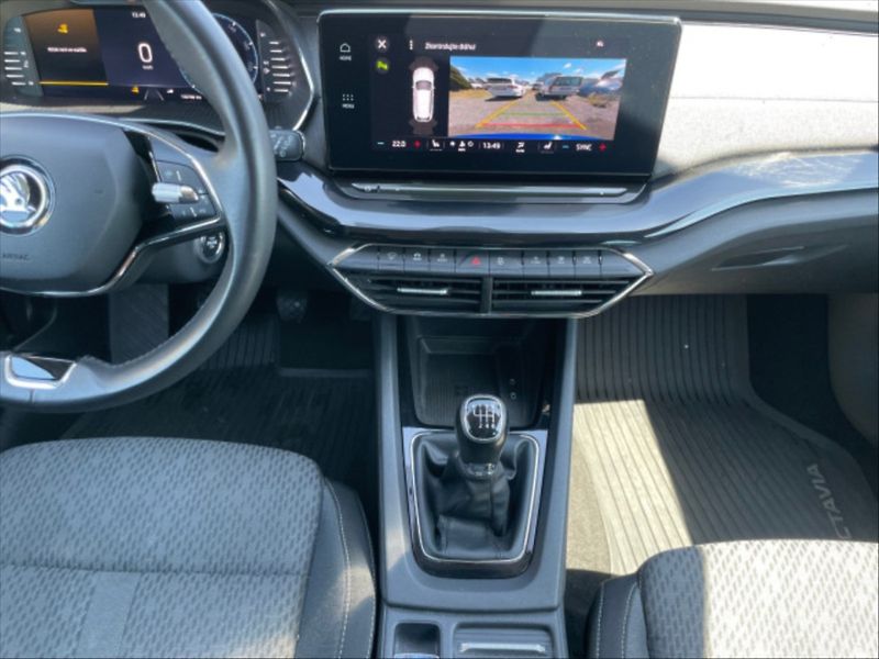 Škoda Octavia 2,0 TDI 85 Style - fotka 8 z 10