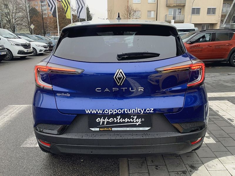 Renault Captur (2025) Techno TCe 90 - fotka 6 z 17