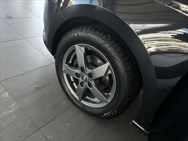 Škoda Fabia 1,2   TSI,AMBITION,1.MAJITEL - fotka 25 z 25
