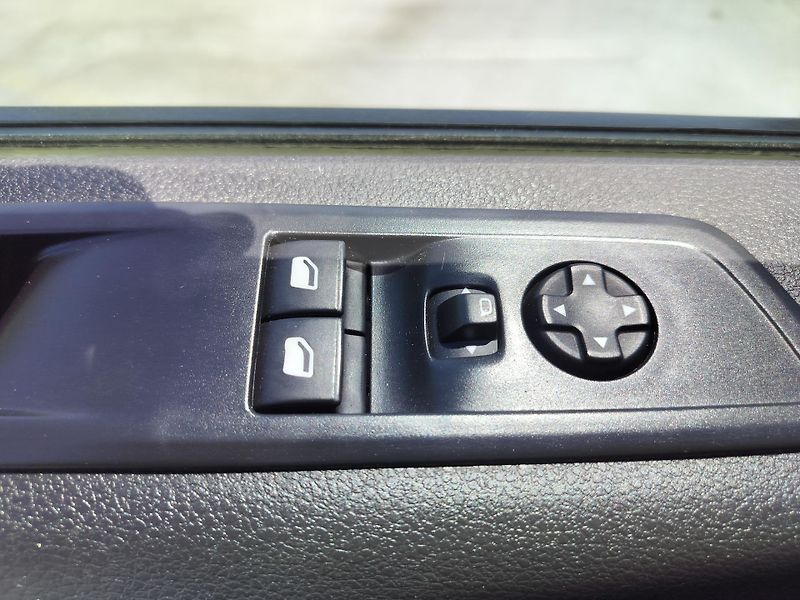 Peugeot Expert 1.5 BlueHDI - fotka 10 z 24