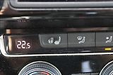 Volkswagen Passat 2,0 TDi  HIGHLINE, 4 x 4, DSG - náhled 28