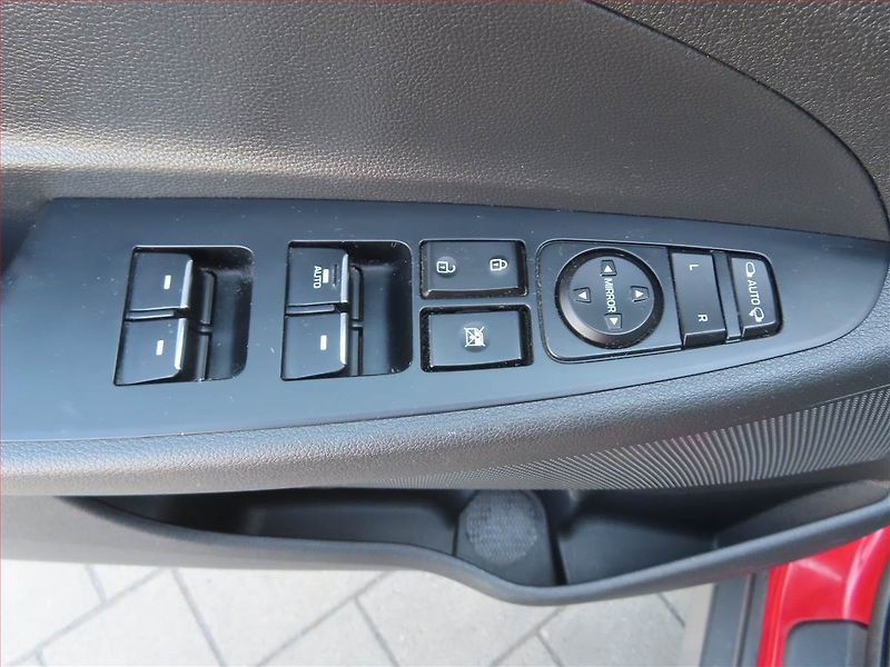 Hyundai Tucson (2017) 2.0 CRDi, 4X4, Automat - fotka 17 z 28