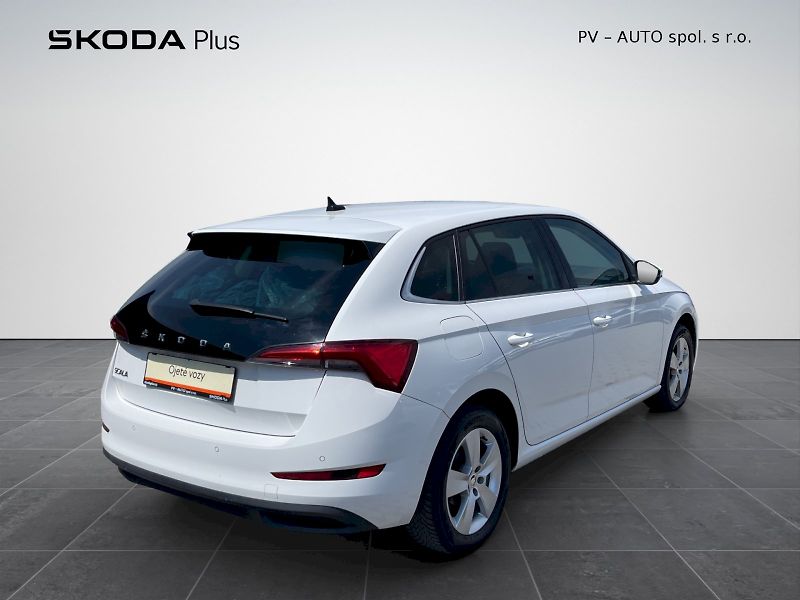 Škoda Scala (2020) 1.0 TSI 85 kW Style Plus - fotka 2 z 33