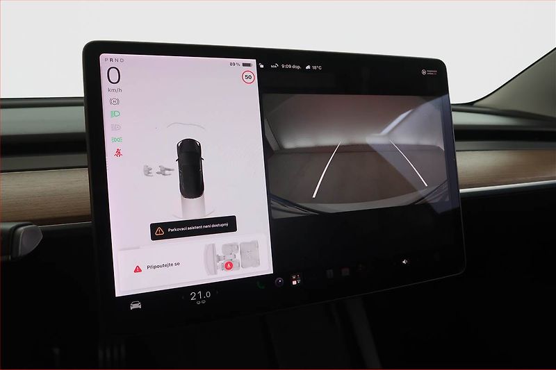 Tesla Model 3 (2021) Performance 78kWh, SoH 85% - fotka 22 z 27