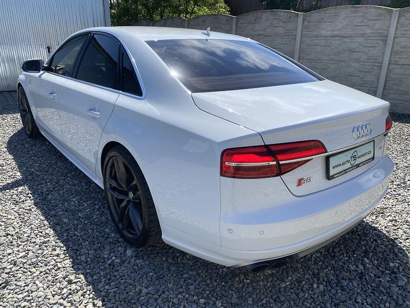Audi A8 S8 4.0i V8 520PS CZ DPH EXTRA! - fotka 13 z 176