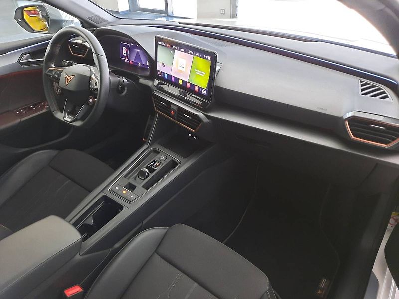 Cupra Leon (2024) SP VZ 2.0 TSI 4Drive(228kW/310 - fotka 10 z 29