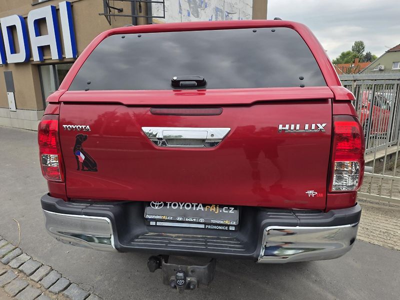 Toyota Hilux 2.4-NEJETÉ V TERÉNU-TOP STAV - fotka 4 z 10