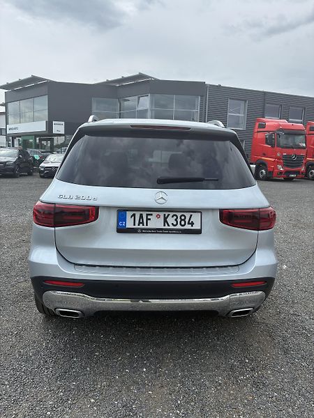 Mercedes-Benz GLB (2024) 200d  - fotka 3 z 14
