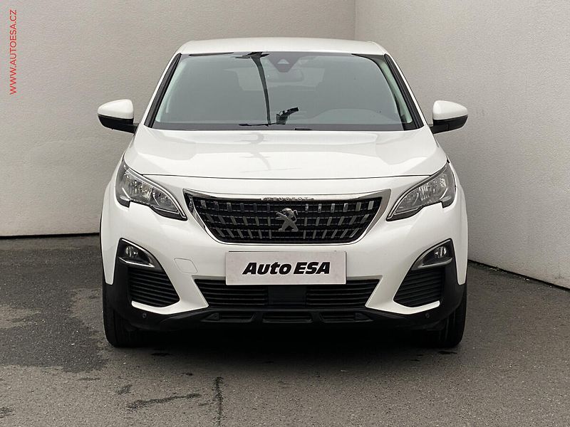 Peugeot 3008 (2018) 1.5 HDi, Active, AT, navi - fotka 2 z 17