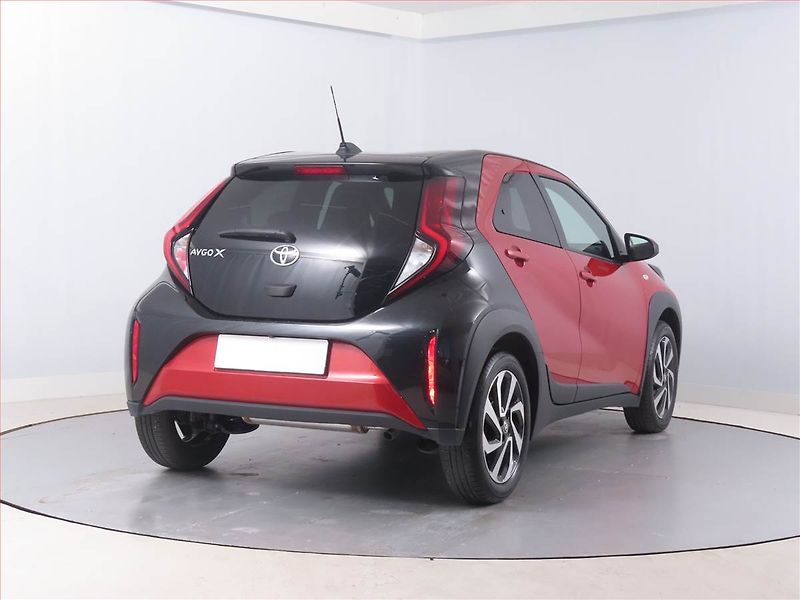 Toyota Aygo (2023) 1.0 VVT-i, Automat, ČR,1.maj - fotka 5 z 15