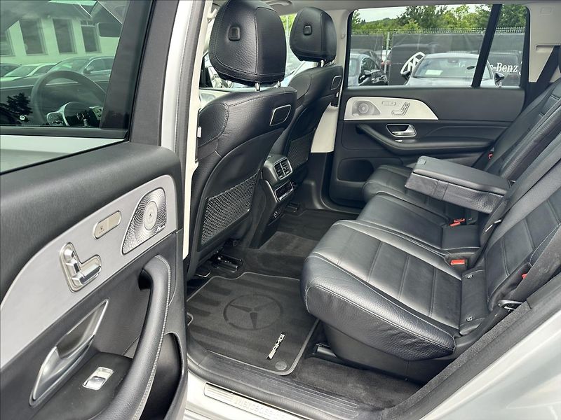 Mercedes-Benz GLS 400d 4MATIC AMG linie - fotka 11 z 15
