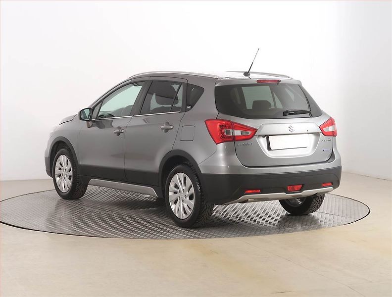 Suzuki SX4 S-Cross (2020) 1.4 BoosterJet, Serv.kniha - fotka 4 z 20
