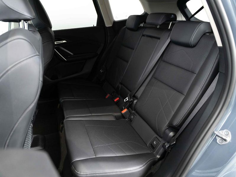 BMW X1 sDrive18d - fotka 21 z 21
