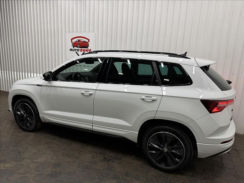 Škoda Karoq SPORTLINE 1.5TSI DSG ACC DCC - fotka 5 z 43