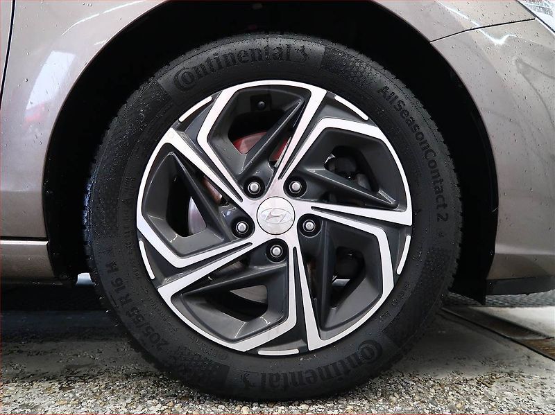 Hyundai i30 (2020) 1.5 DPI, Serv.kniha, Navi - fotka 14 z 16