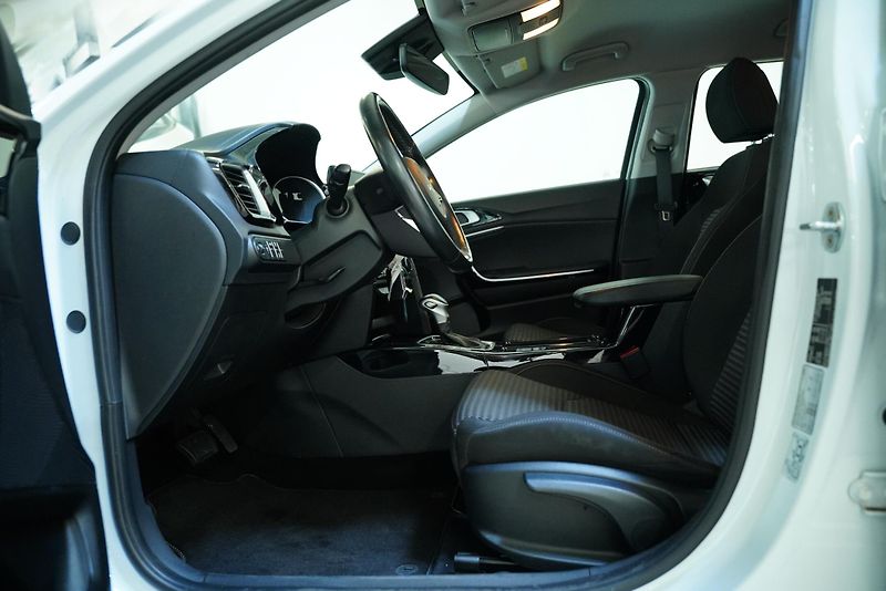 Kia Ceed - fotka 11 z 29
