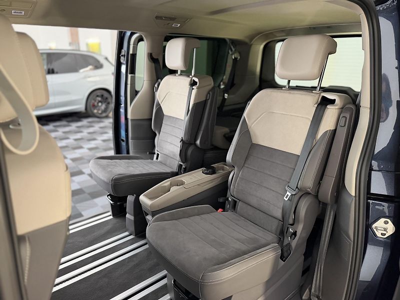 Volkswagen Multivan T7 eHybrid 4Motion Style TOP - fotka 30 z 47
