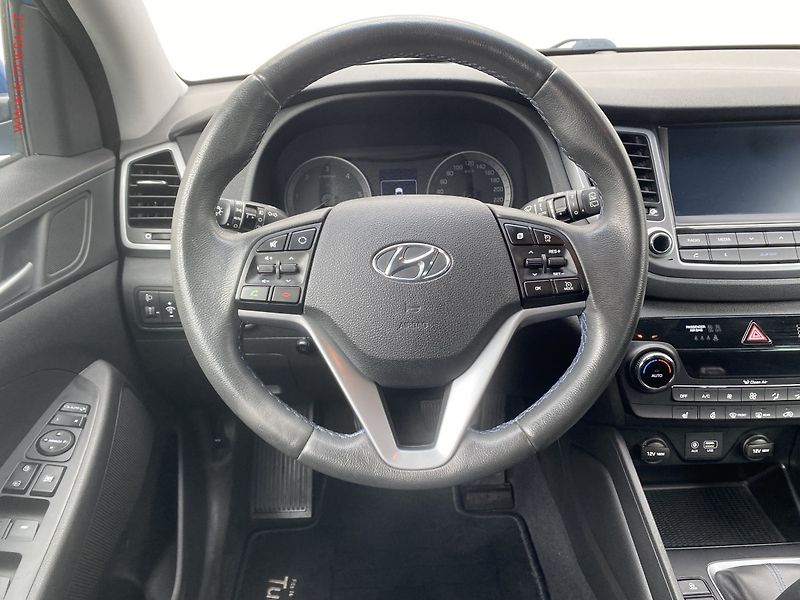 Hyundai Tucson (2016) 1.7 CRDi 2WD, ČR, Trikolor - fotka 11 z 16