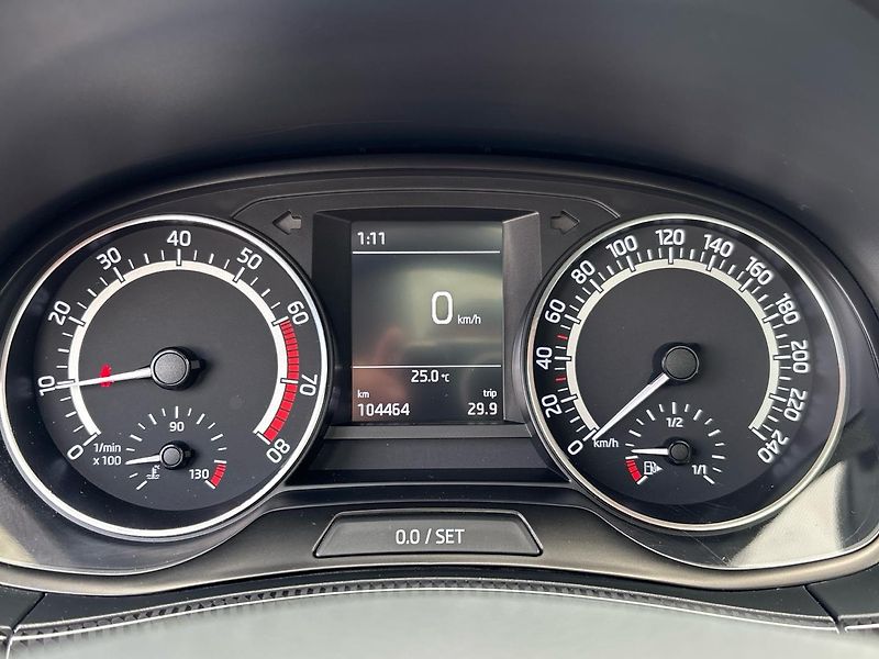 Škoda Fabia Monte Carlo - fotka 11 z 28