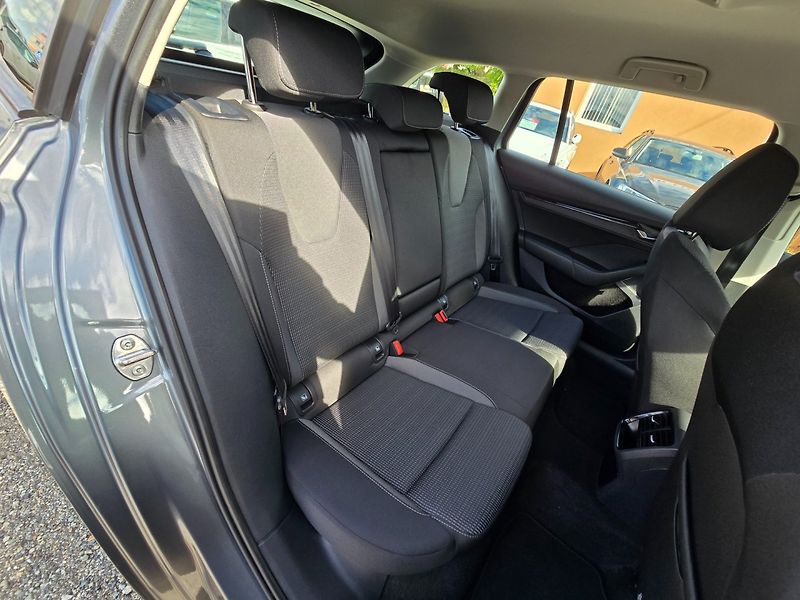 Škoda Octavia (2023) 2.0 TDI 85KW DSG Style - fotka 19 z 22