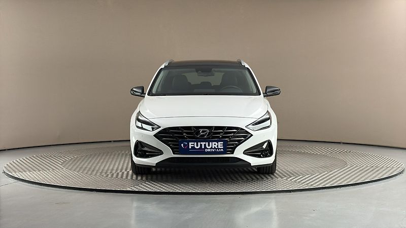 Hyundai i30 1.5 T-GDI Style Kombi - fotka 3 z 29