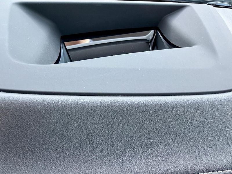 BMW X5 (2025) VZDUCH 2VR SoftClose Tažné HUD - fotka 34 z 51