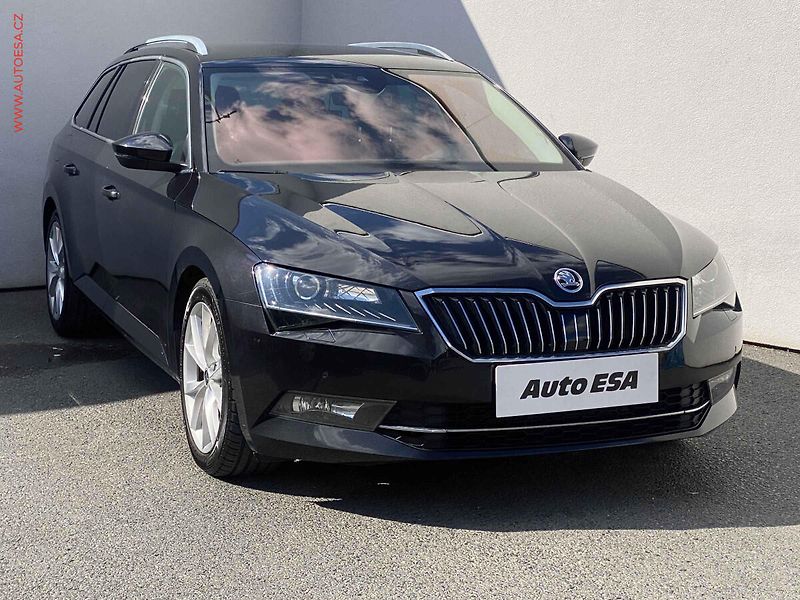 Škoda Superb (2016) 2.0 TDi, Style, bixen, kamera - fotka 1 z 17