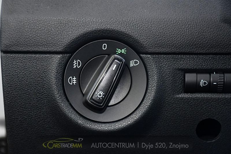 Škoda Octavia 2,0TDi - fotka 24 z 47