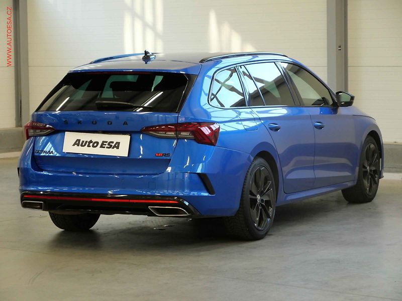 Škoda Octavia (2020) 2.0TDI, 1.maj,ČR, RS, DSG - fotka 4 z 24