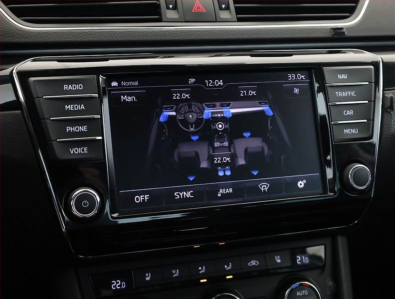 Škoda Superb (2017) 2.0 TDI, 4X4, Automat - fotka 15 z 21