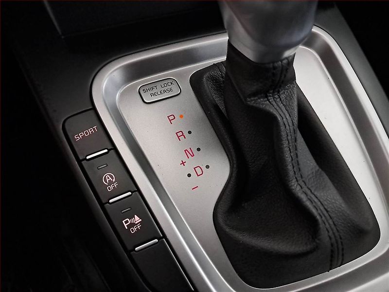 Kia Ceed (2021) 1.5 T-GDI, Automat, Serv.kniha - fotka 17 z 19