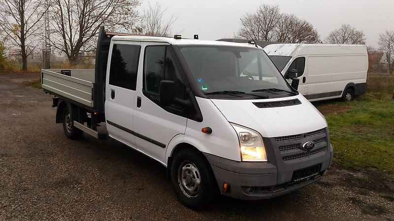 Ford Transit (2013) 2,2TDCI,92KW,4X4,7MÍST,TAŽNÝ - fotka 1 z 25