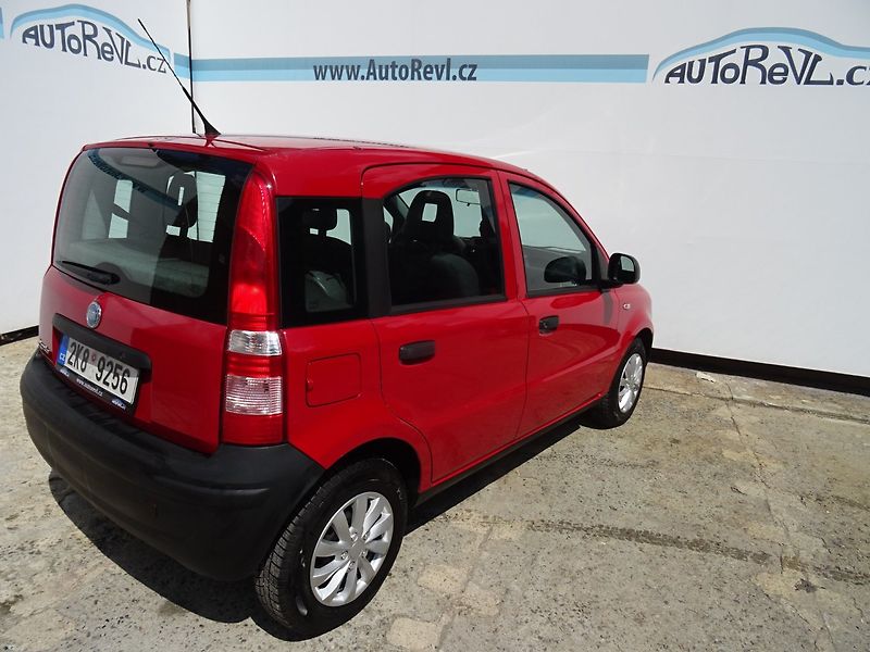 Fiat Panda (2010) 1.1i,NovéČR,s.kniha - fotka 4 z 19