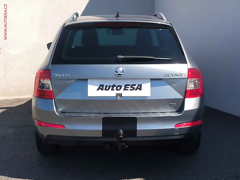 Škoda Octavia (2014) 2.0TDI, Elegance - fotka 5 z 20