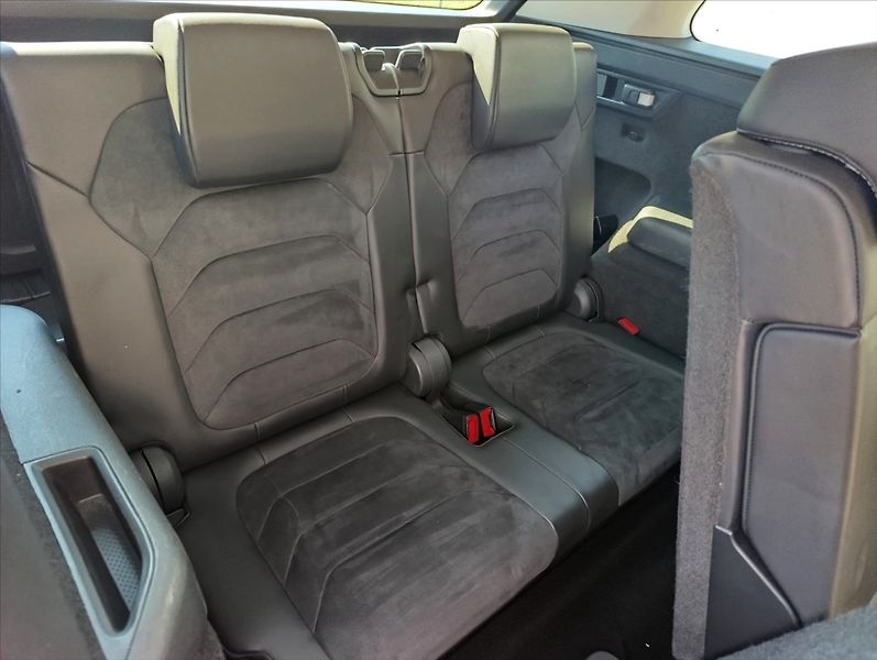 Škoda Kodiaq 2,0 TDi DSG 4x4 7Míst 1maj.ČR - fotka 27 z 43