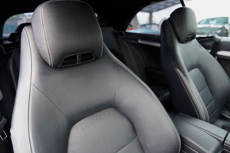 Mercedes-Benz Třídy E E 350 CDI, cabrio,automat,kůže - fotka 34 z 45