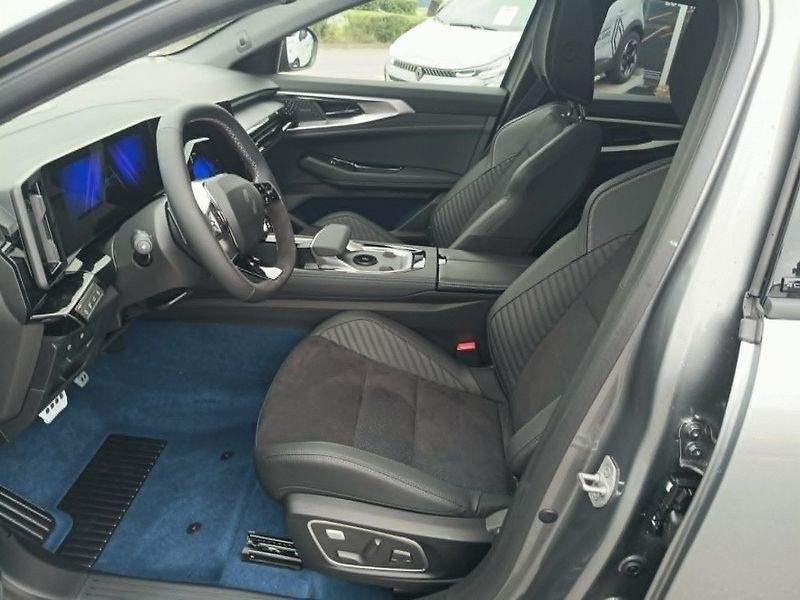 Renault Rafale (2026) esprit Alpine hyper hybrid E-T - fotka 14 z 27