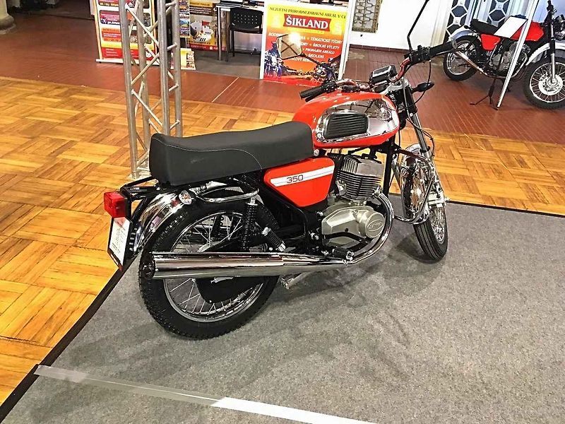Jawa 350/364 Retro.