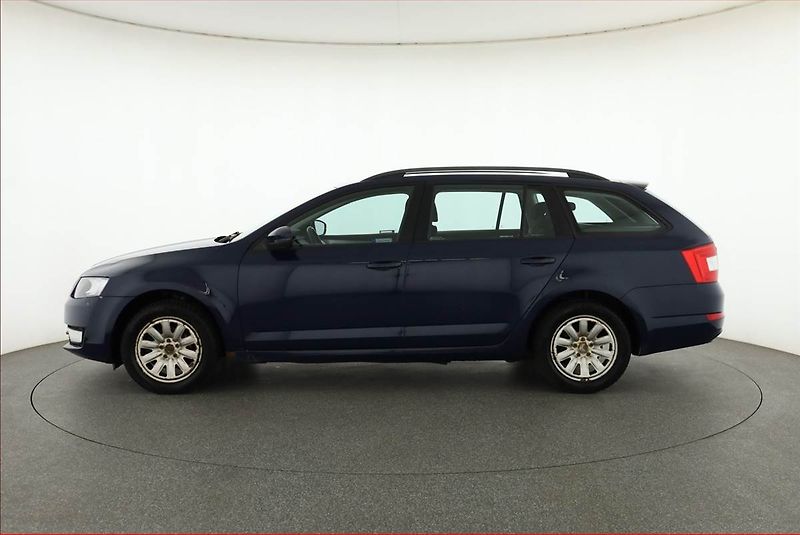 Škoda Octavia (2014) 1.6 TDI, Serv.kniha, Tempomat - fotka 3 z 13