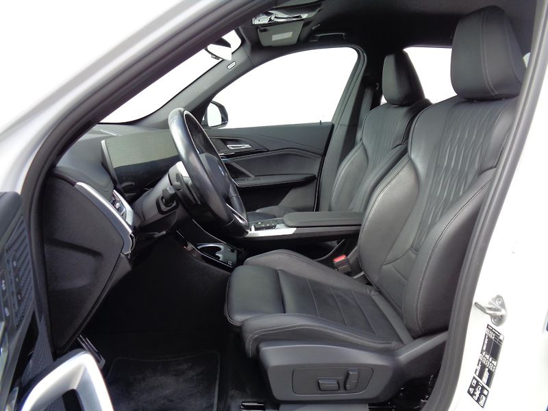BMW X1 xDrive 23d M Sport - fotka 7 z 19