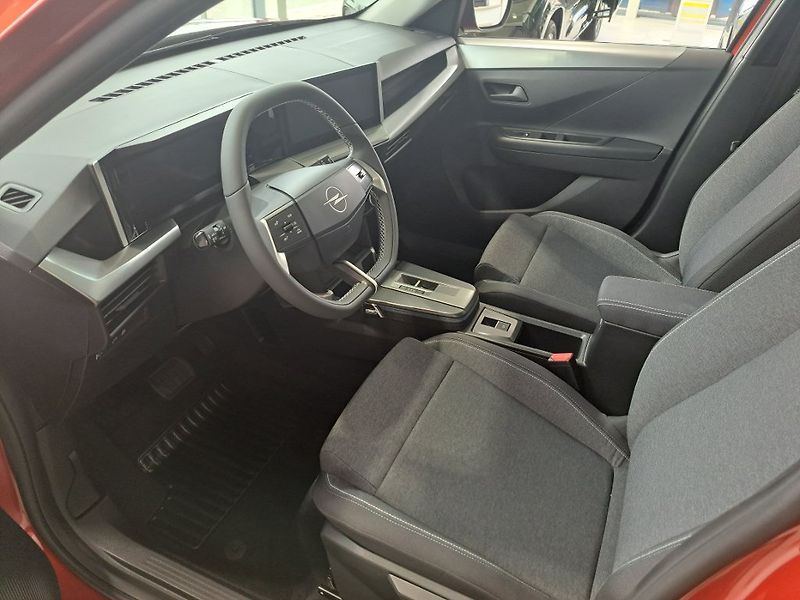 Opel Frontera (2026) Edition Hybrid 1.2 TURBO 145k - fotka 7 z 14