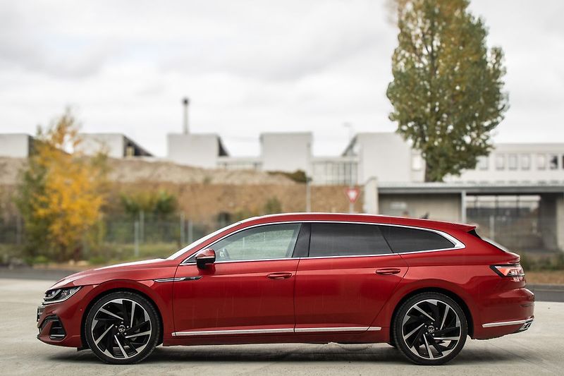 Volkswagen Arteon Shooting Brake Po servisu, v záruce, tažné - fotka 8 z 50
