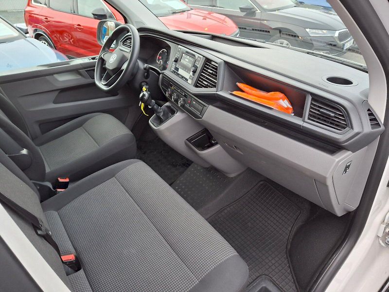 Volkswagen Transporter (2021) 2,0TDi 81kW - fotka 24 z 25